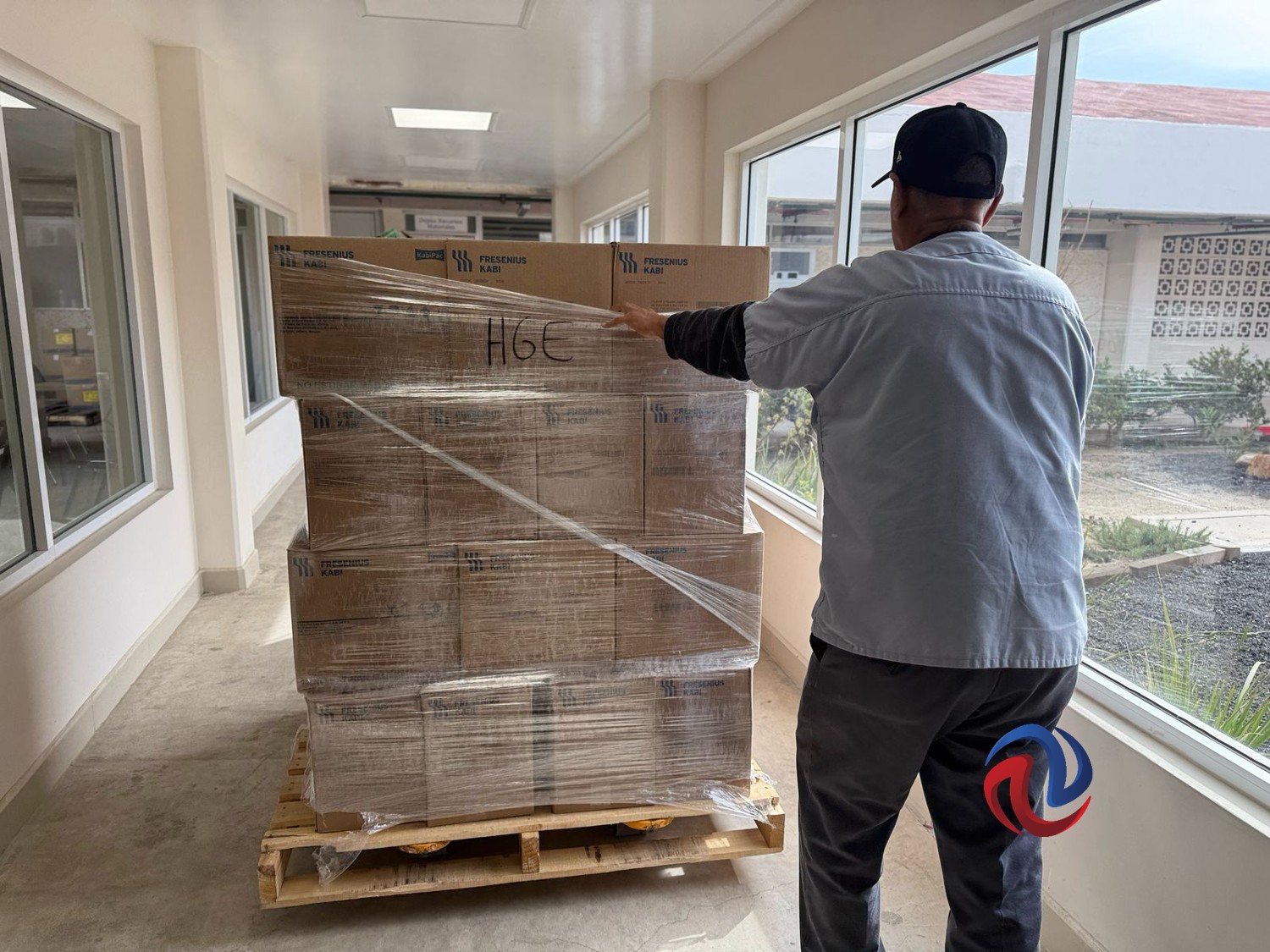 Llegan medicamentos e insumos al Hospital de Ensenada 