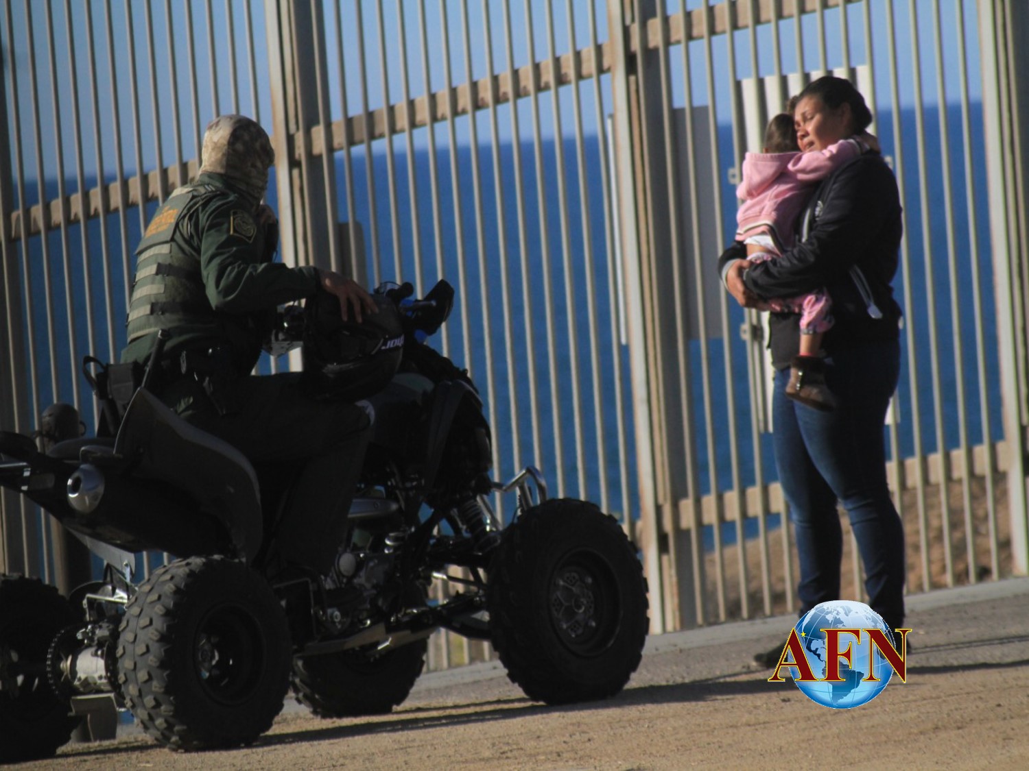 Se dispersan migrantes en Tijuana