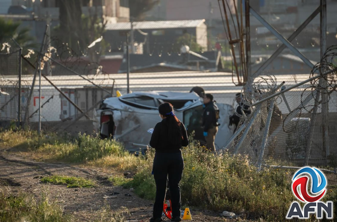 Murió una pareja tras volcar un vehículo en la libre Tijuana-Tecate