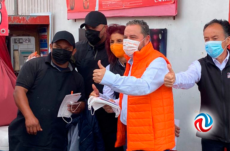 Ofrece Carlos Atilano municipalizar el servicio de agua