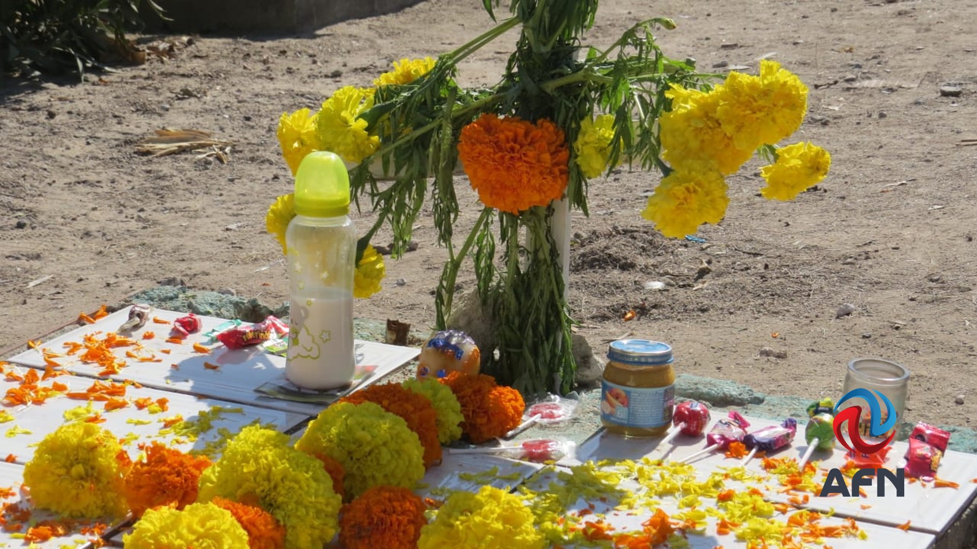 Recuerdan tijuanenses a sus familiares fallecidos