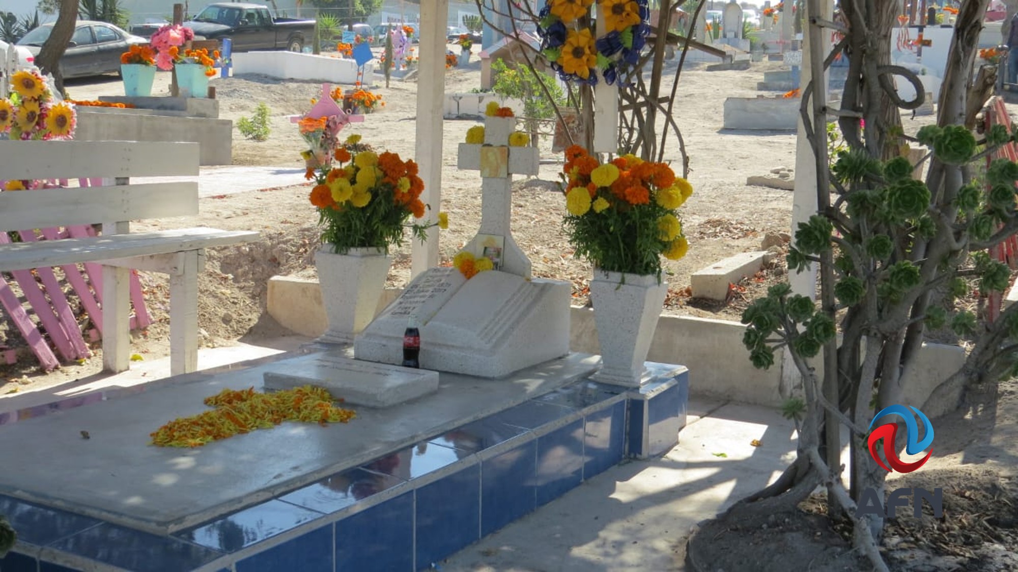 Recuerdan tijuanenses a sus familiares fallecidos