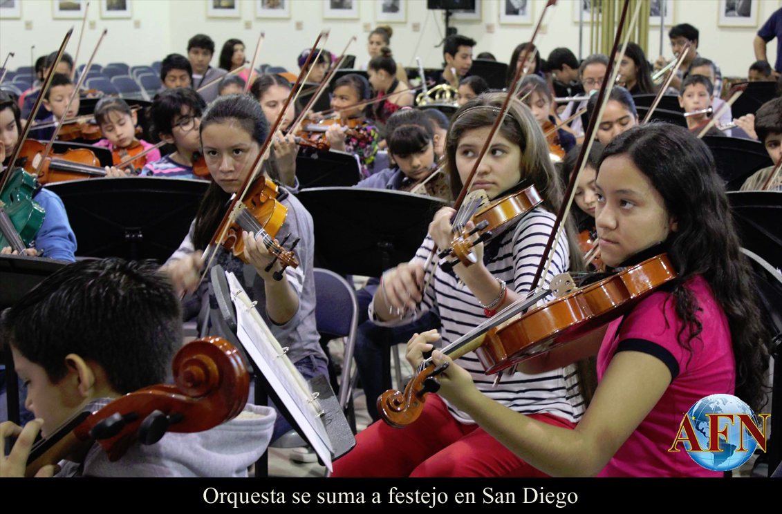 Orquesta se suma a festejo en San Diego