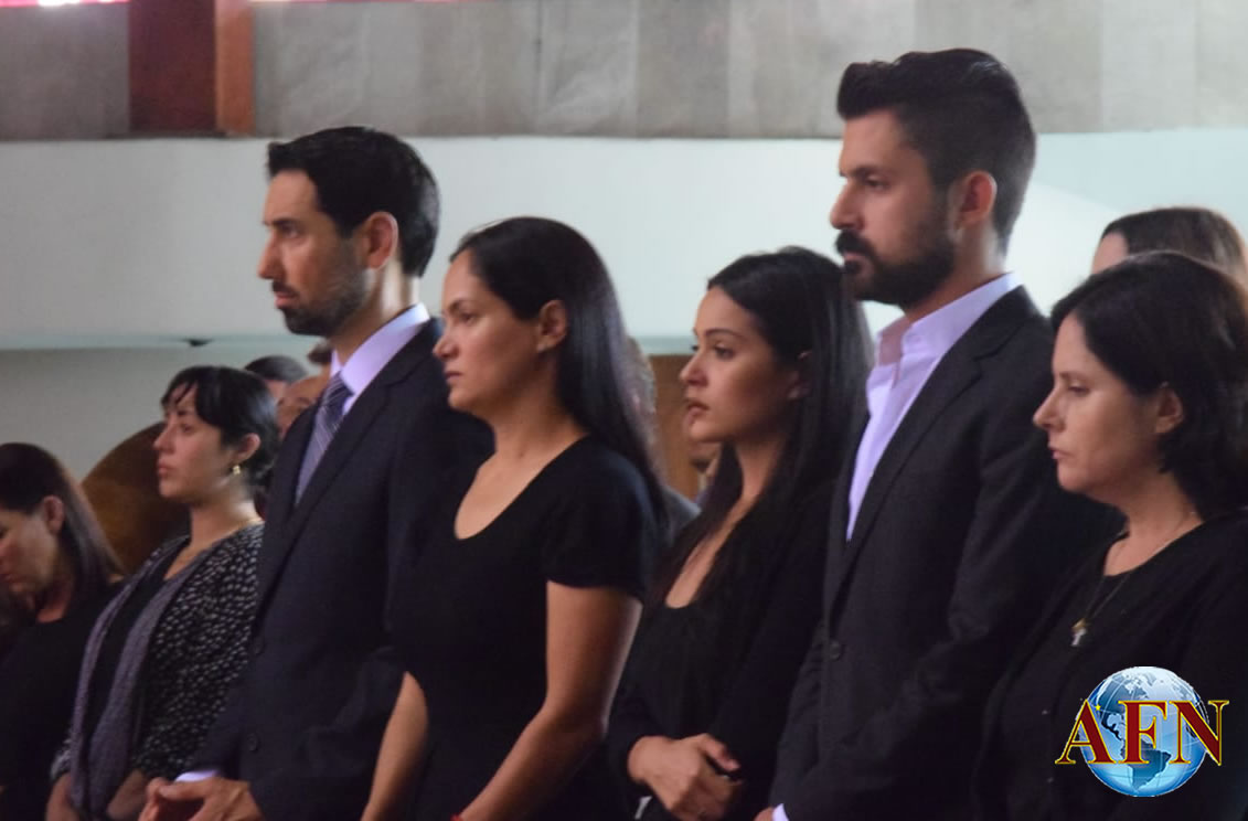 Dan último adiós a Paco Ramírez