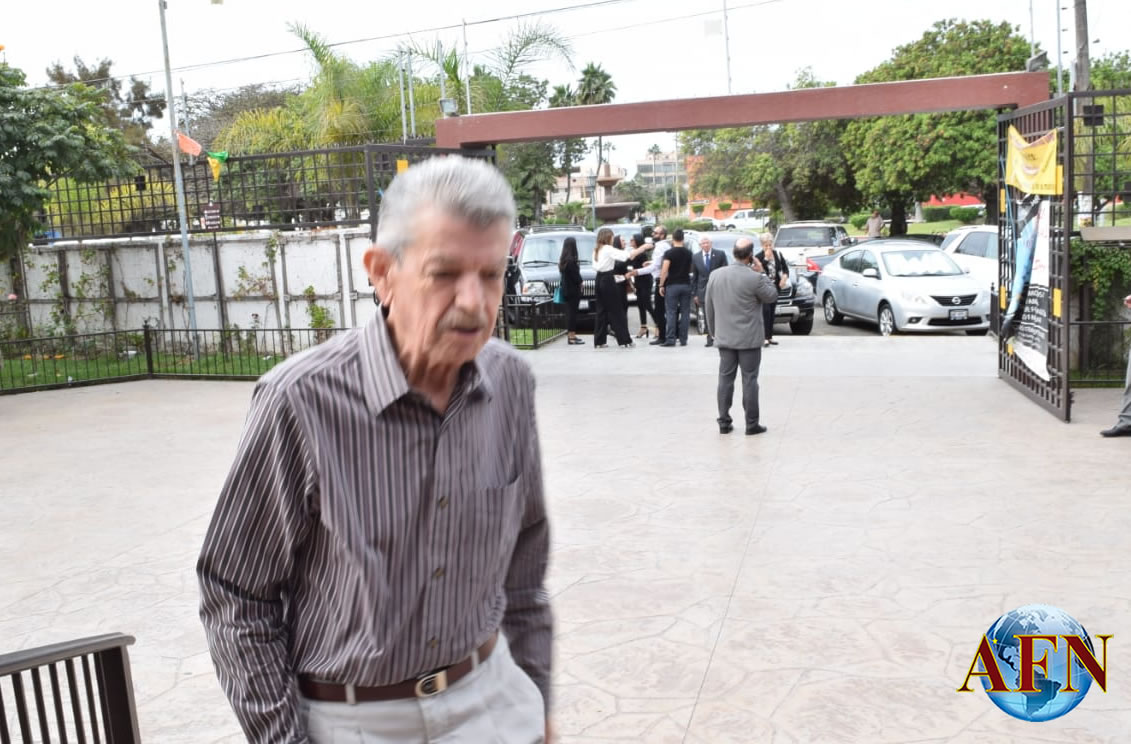 Dan último adiós a Paco Ramírez