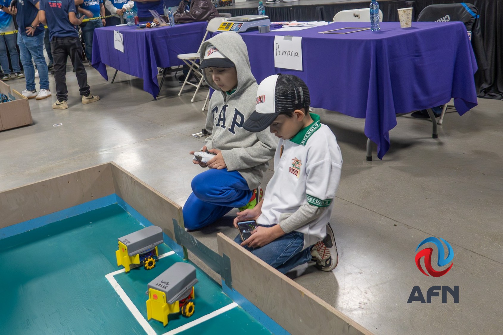 Niños y jóvenes participaron en la Final Junior ROBO MATRIX
