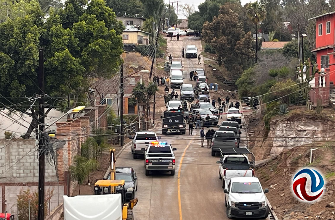 Tiroteo entre policías y delincuentes en Rosarito deja dos detenidos
