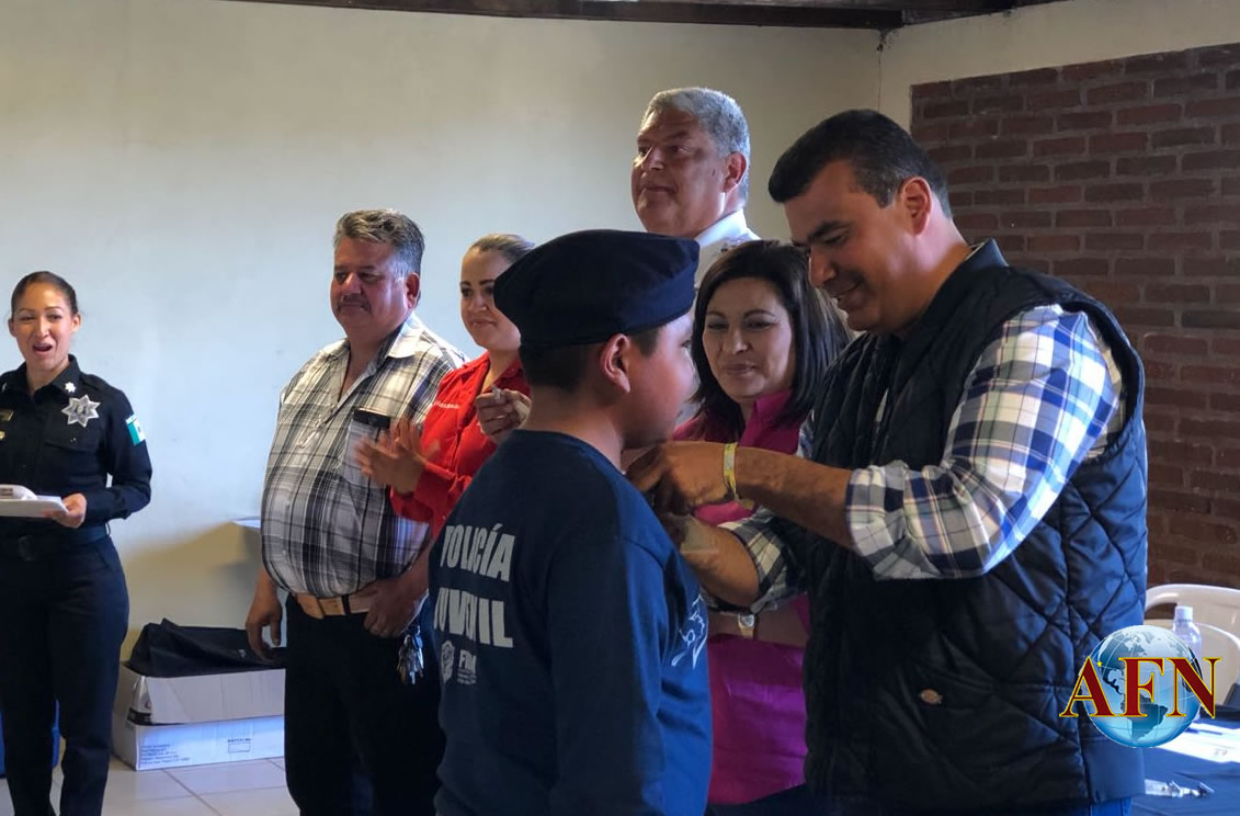 Condecoran a  Patrulla Juvenil