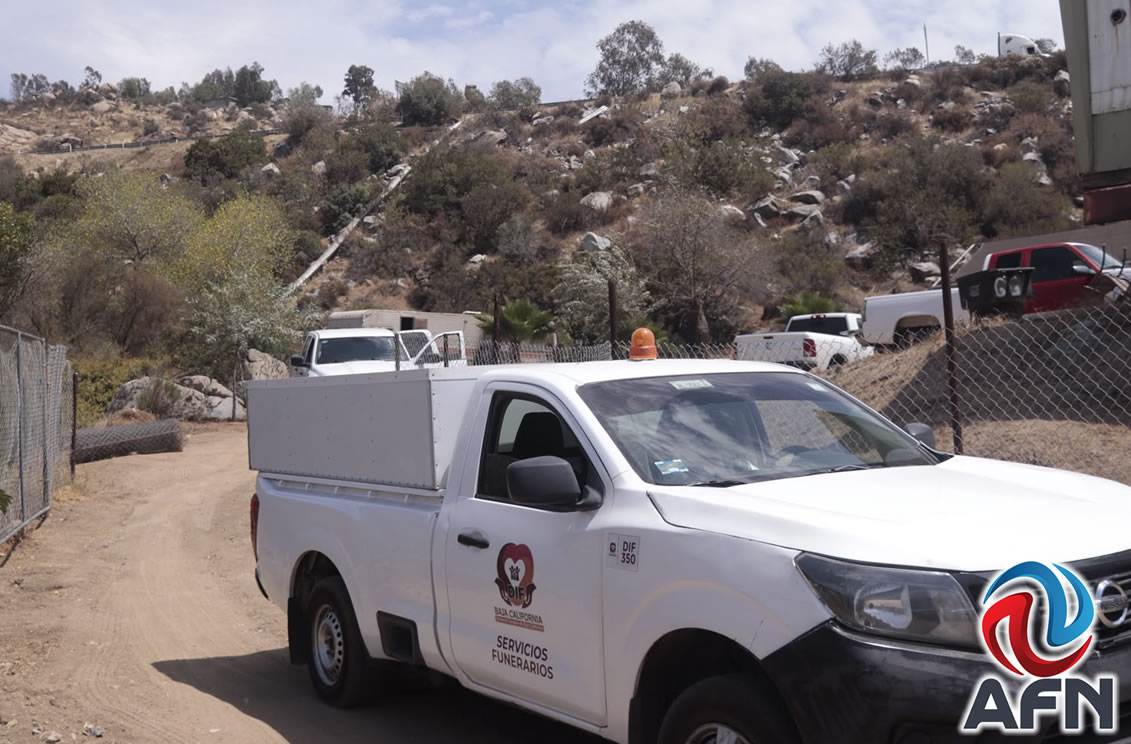 Hallan cuerpo en descomposición cerca de la autopista Tecate - Tijuana