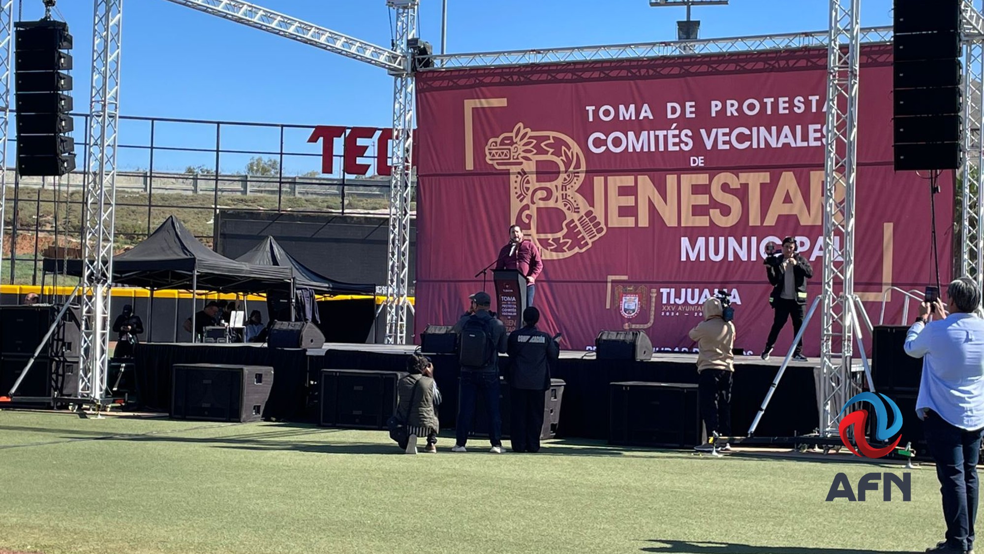 Toman protesta representantes de mil 091 comités vecinales