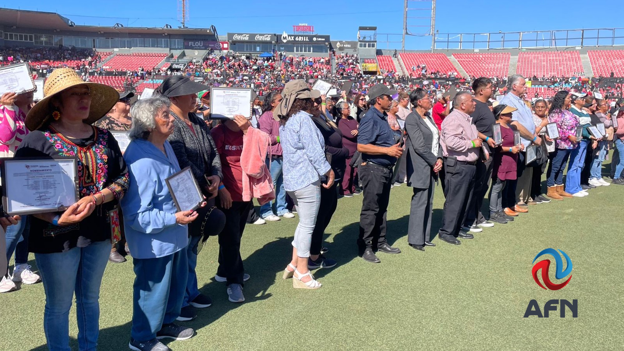 Toman protesta representantes de mil 091 comités vecinales