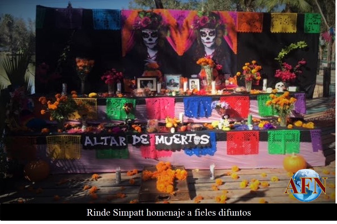 Simpatt festeja Halloween y fieles difuntos