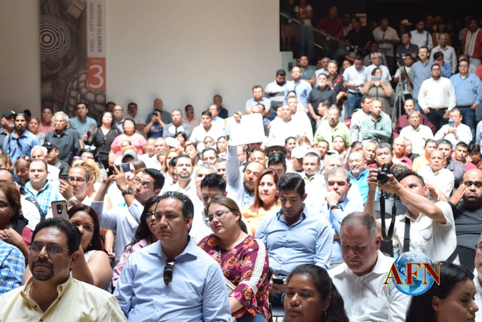 Se destapa Martínez Veloz por gubernatura