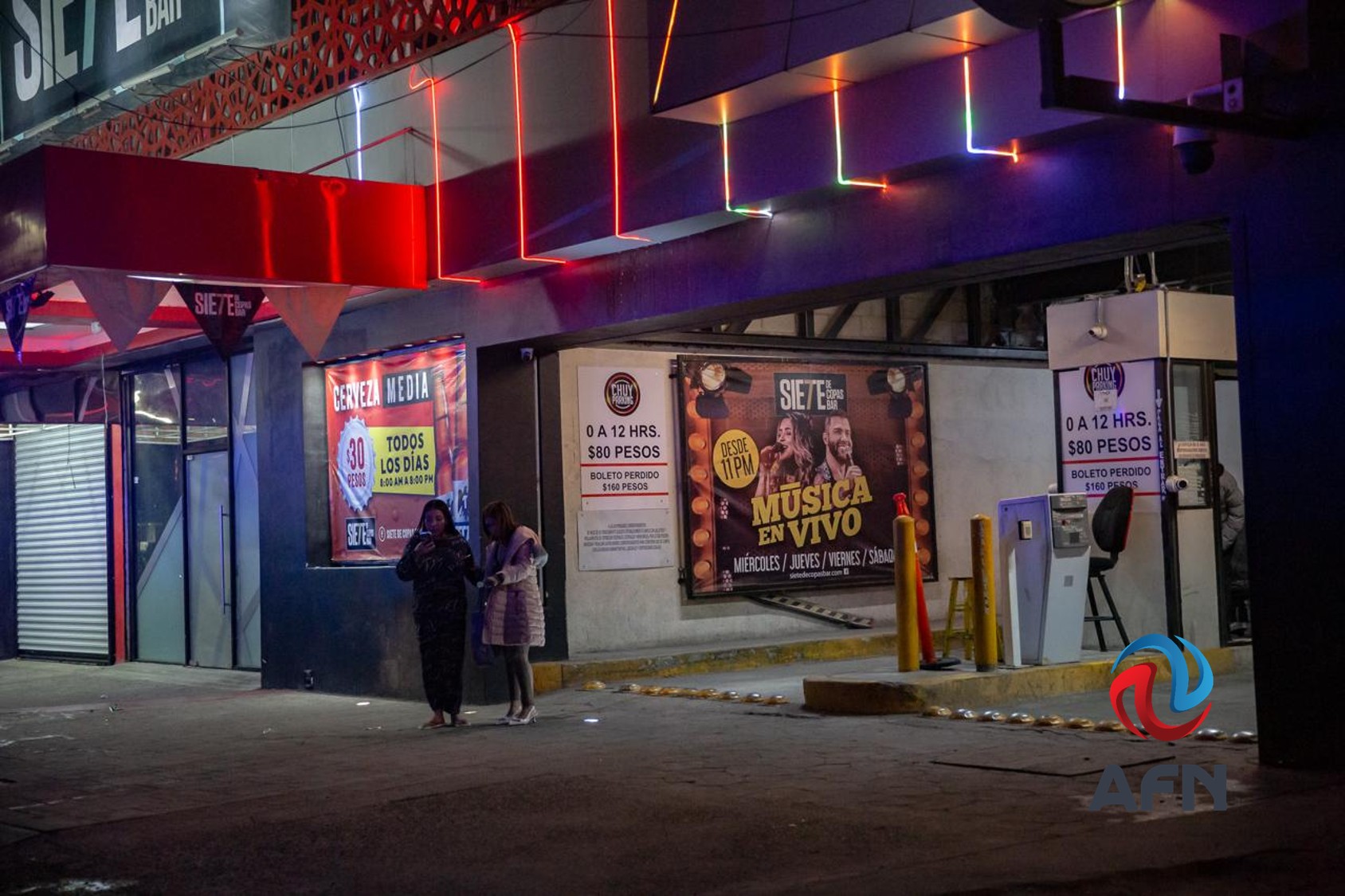 Asesinan a balazos a una mujer y un hombre en el bar Siete de Copas