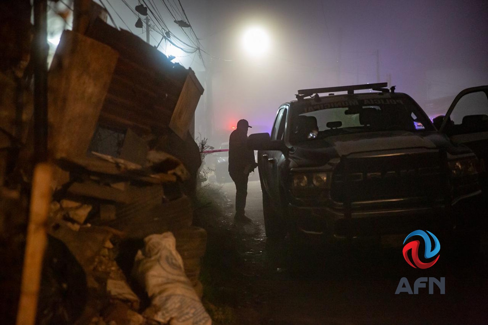 Arrojan dos cadáveres en plena vía pública en la colonia Camino Verde