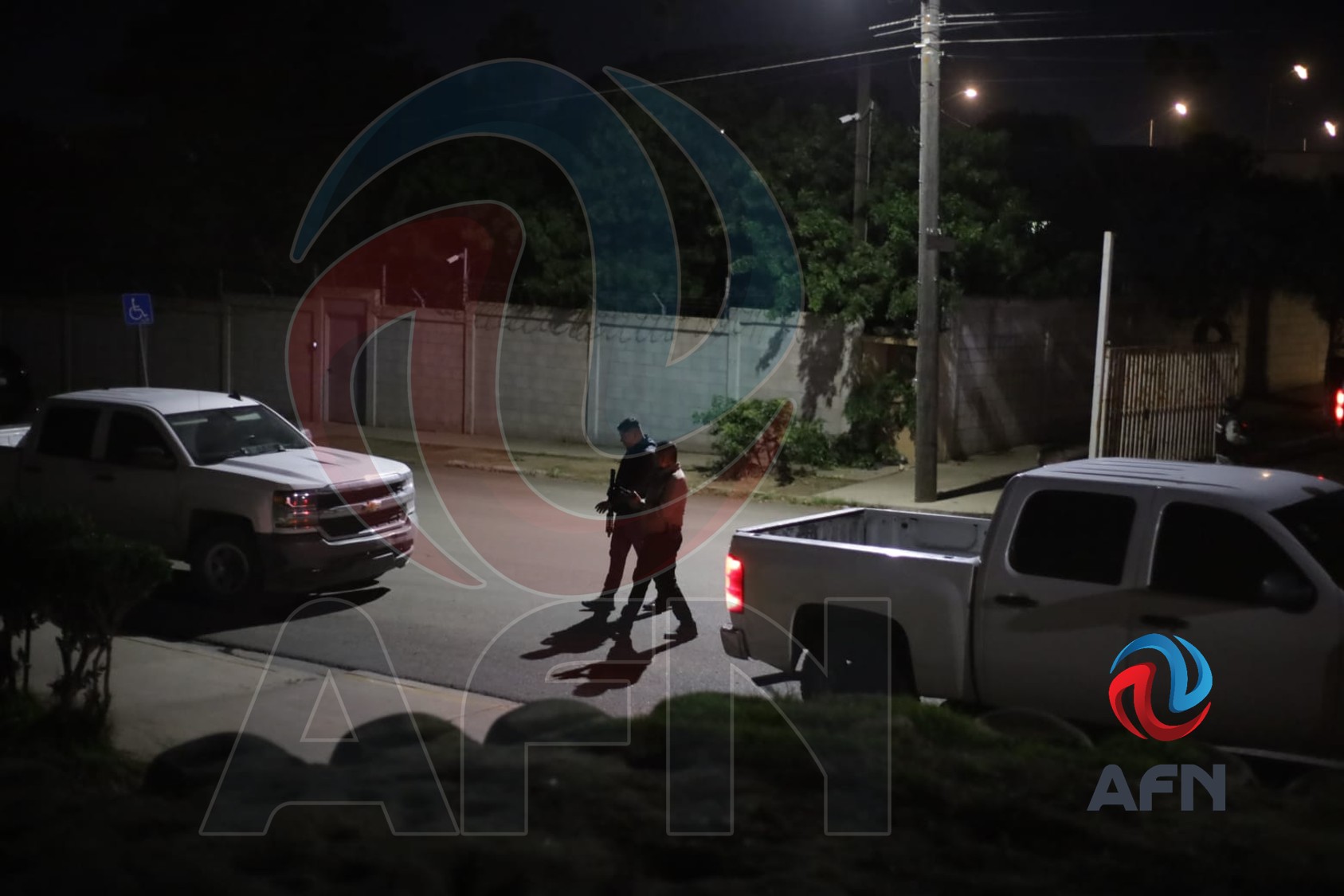 Atacan las oficinas de anti-secuestros con explosivos desde drones