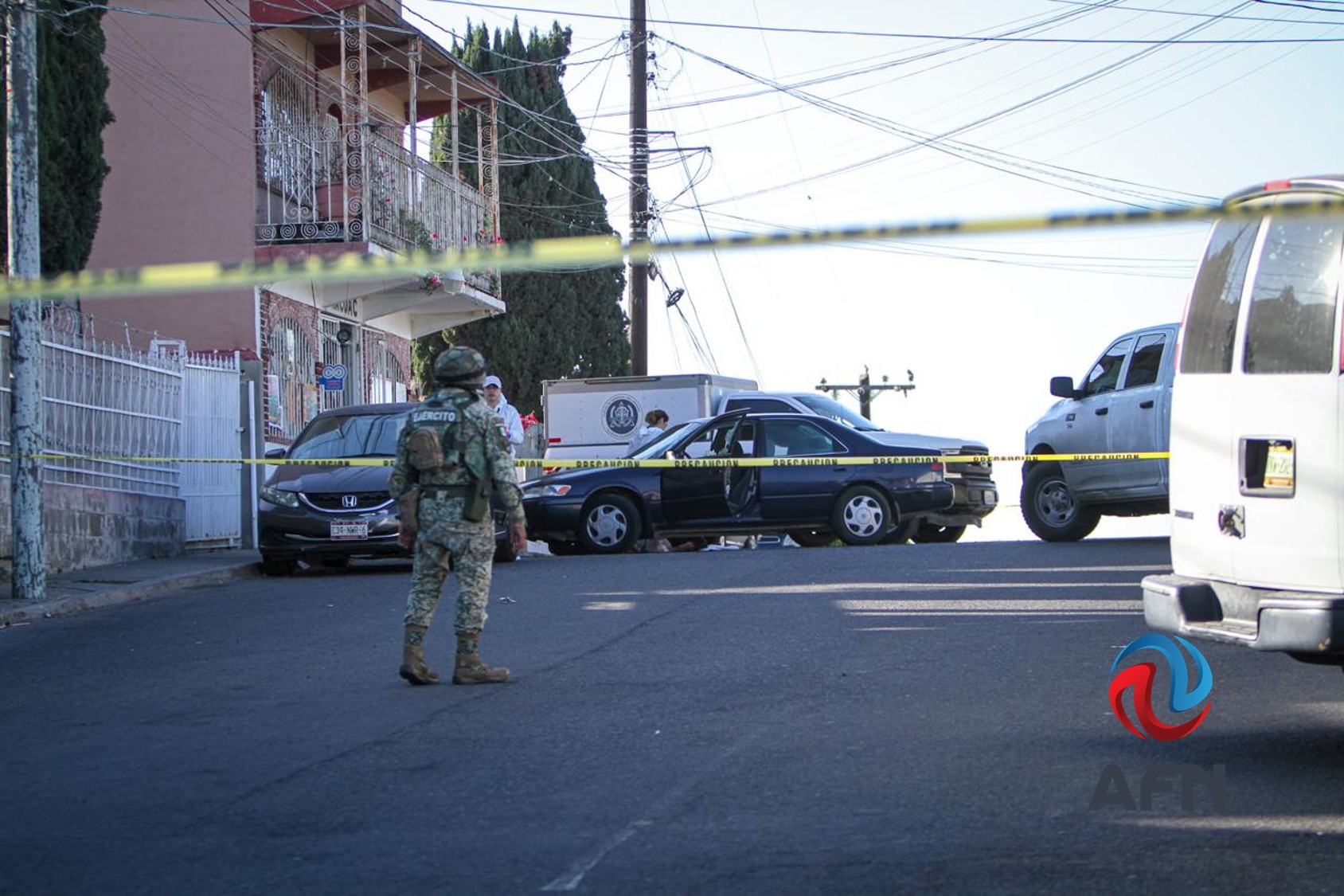 Asesinan a balazos a un hombre en Lomas Conjunto Residencial