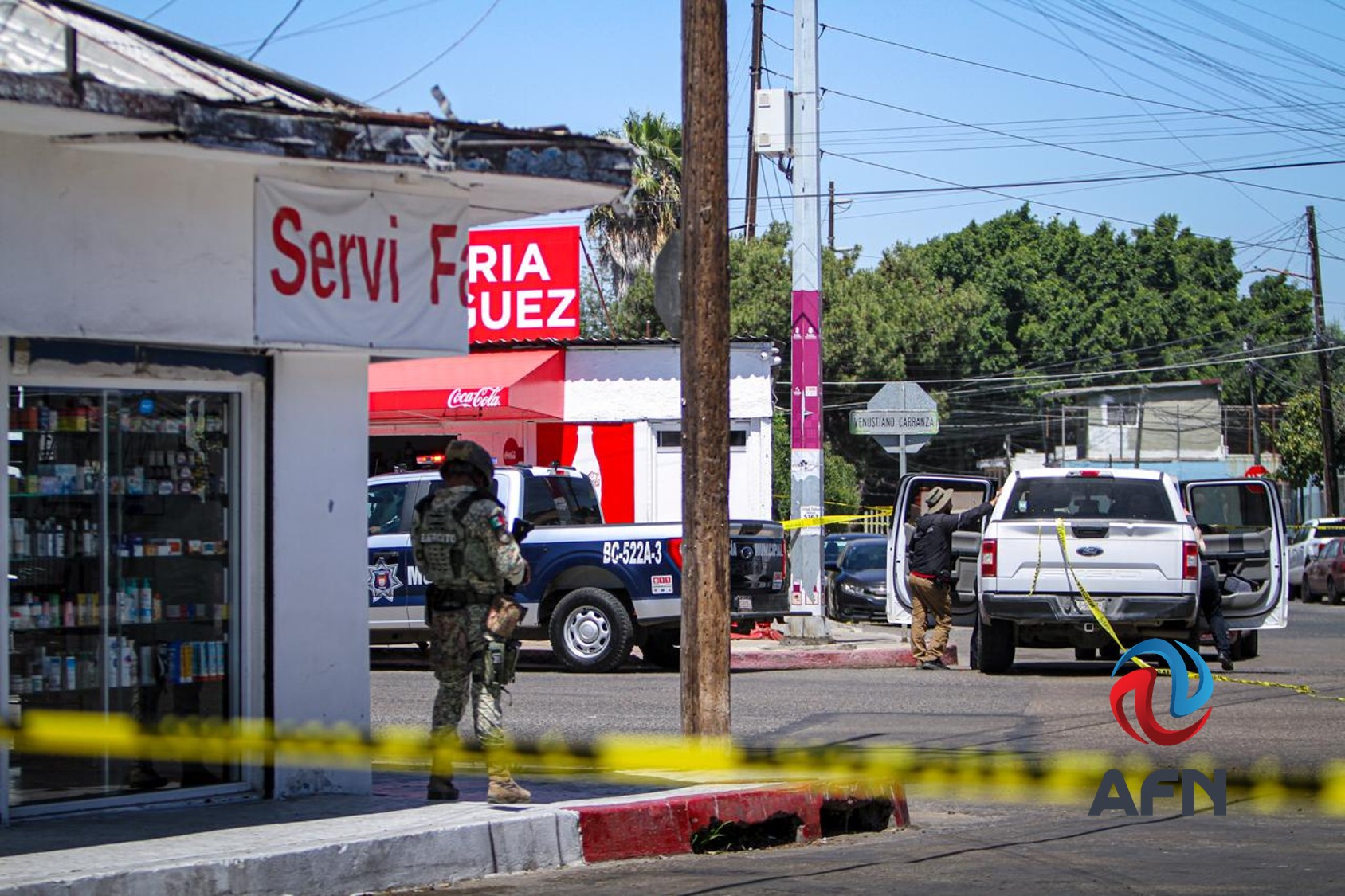 Asesinan a balazos a dos hombres en una frutería de la zona Centro