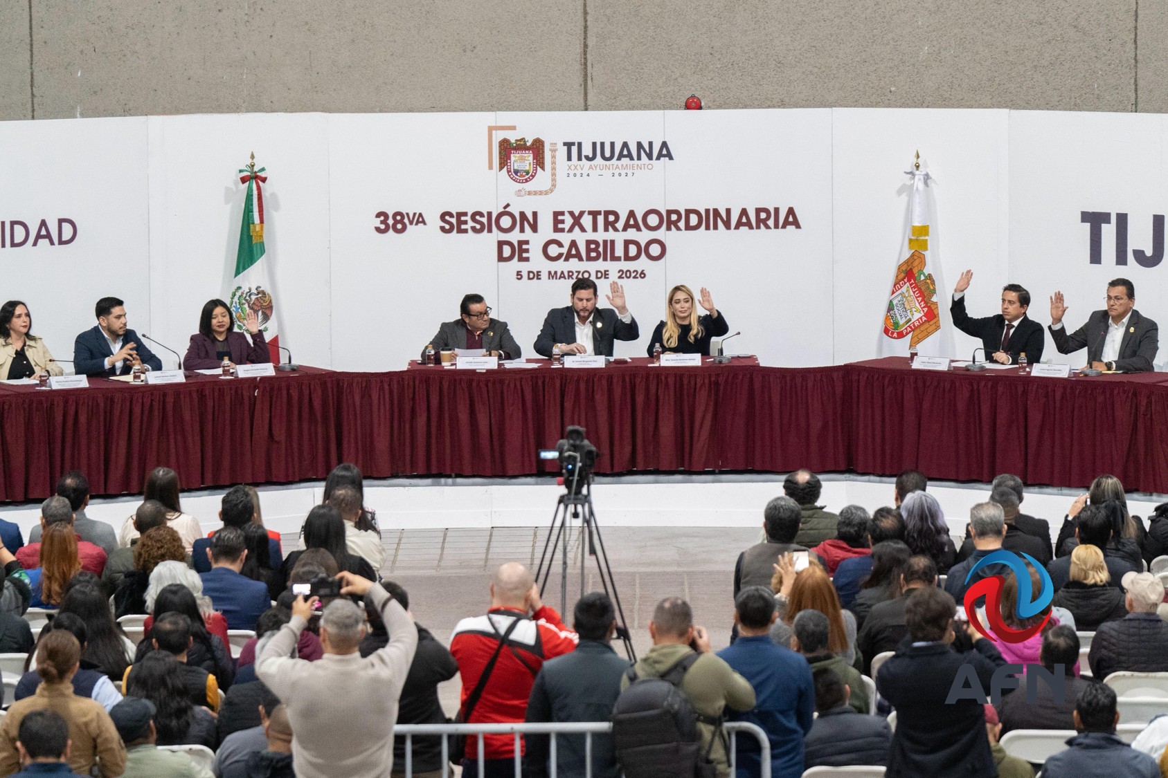 Cabildo de Tijuana aprobó incorporar al Issstecali a viudas de policías 