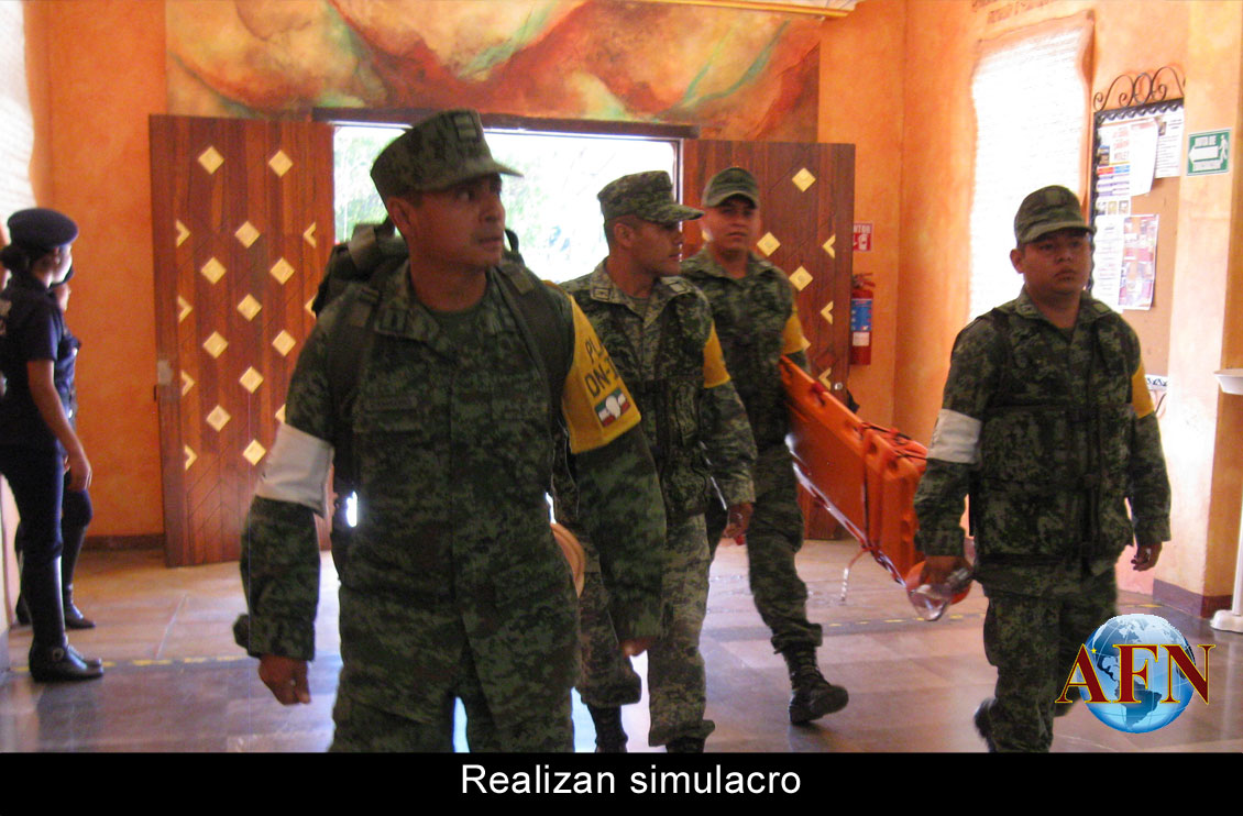 Realizan simulacro