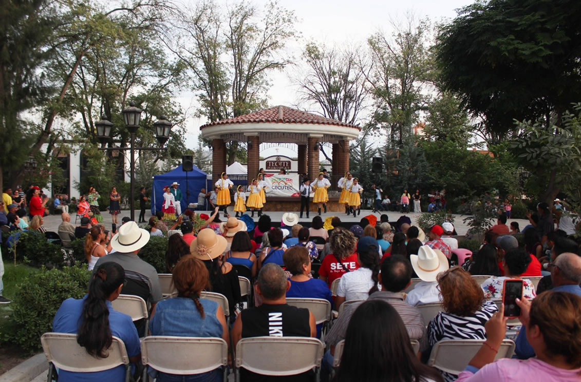 Domingo Entre Magia y Cultura en Tecate