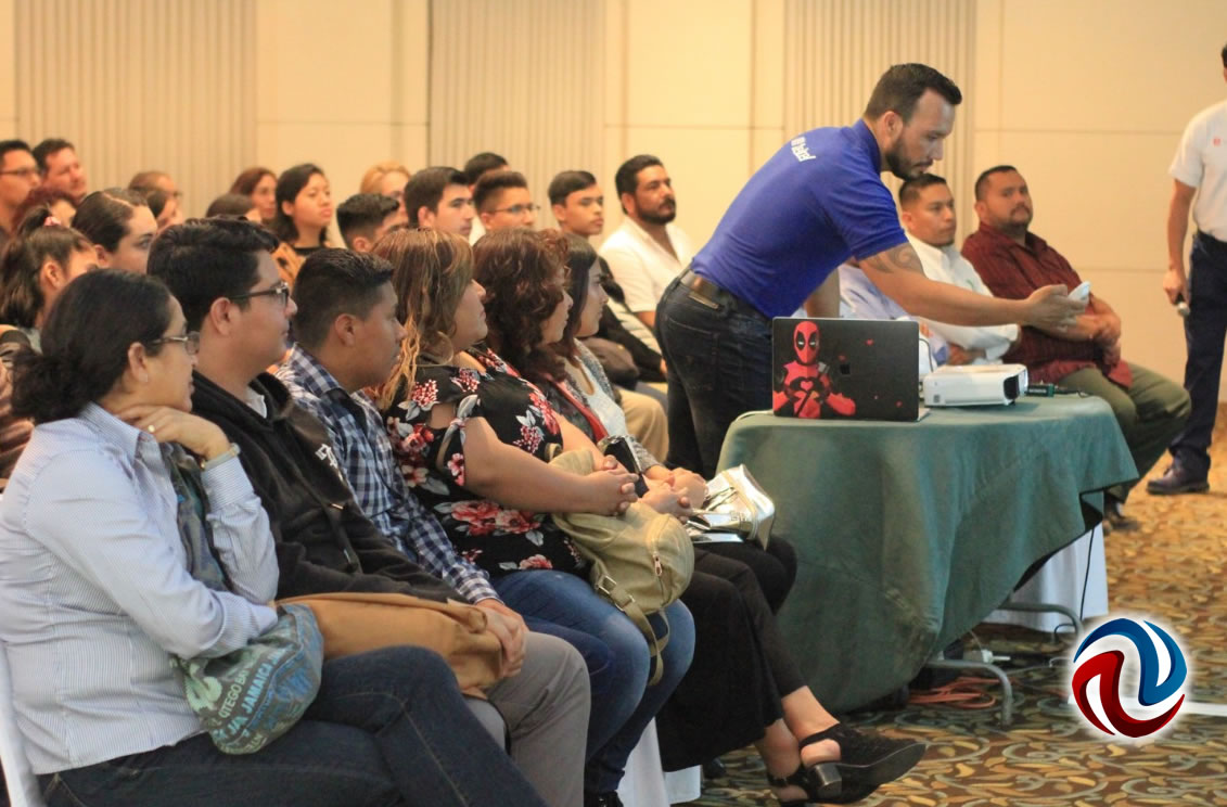 Lanza Telcel su aplicación educativa Aprende