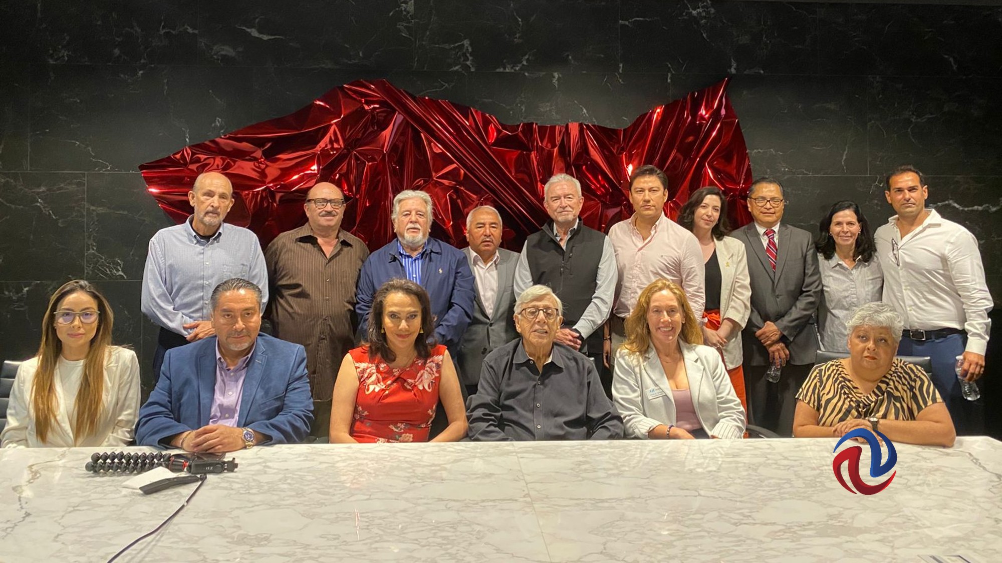 Presentan docuserie Testigos del Terror