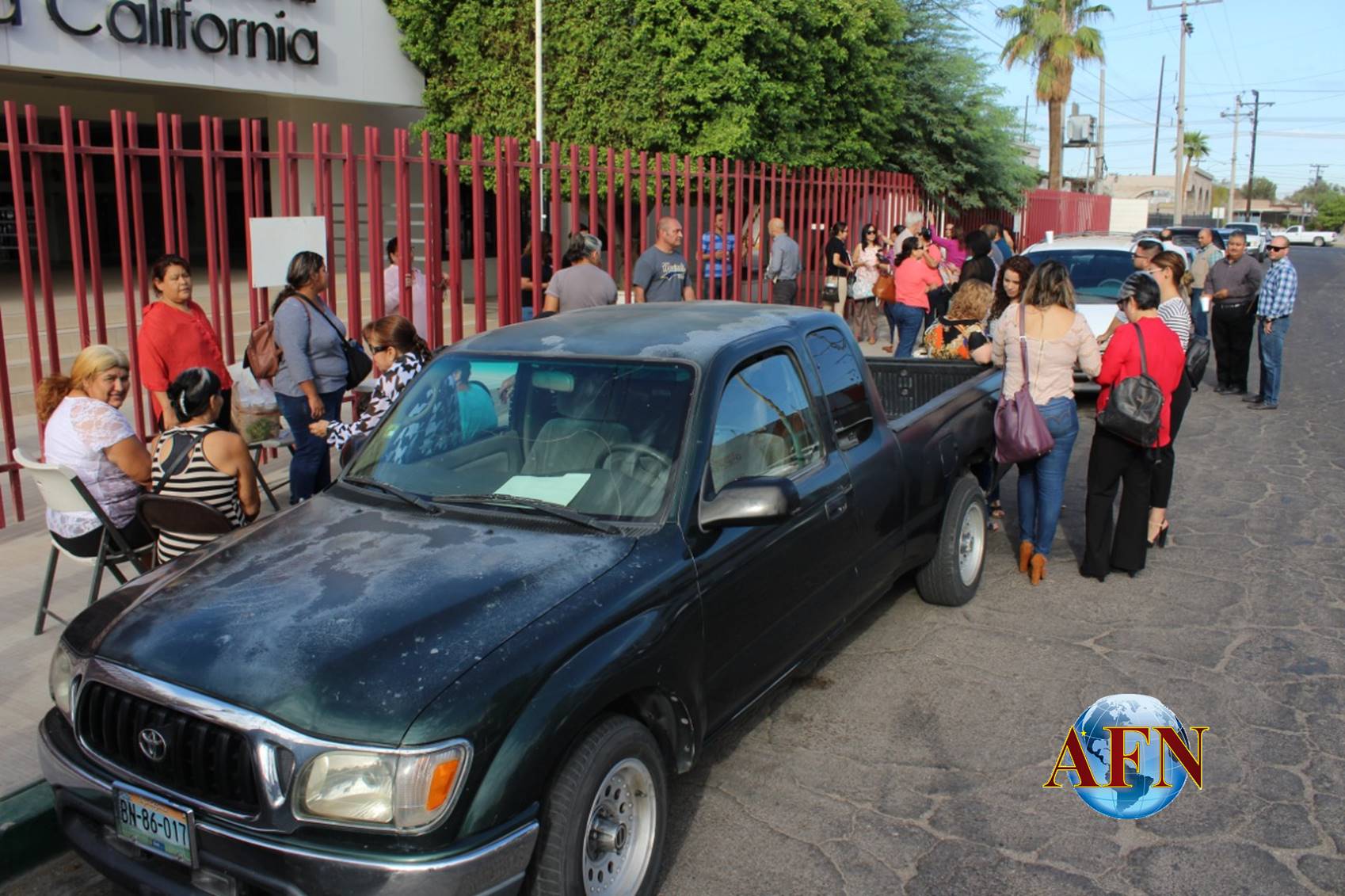 Toman instalaciones del IEEBC