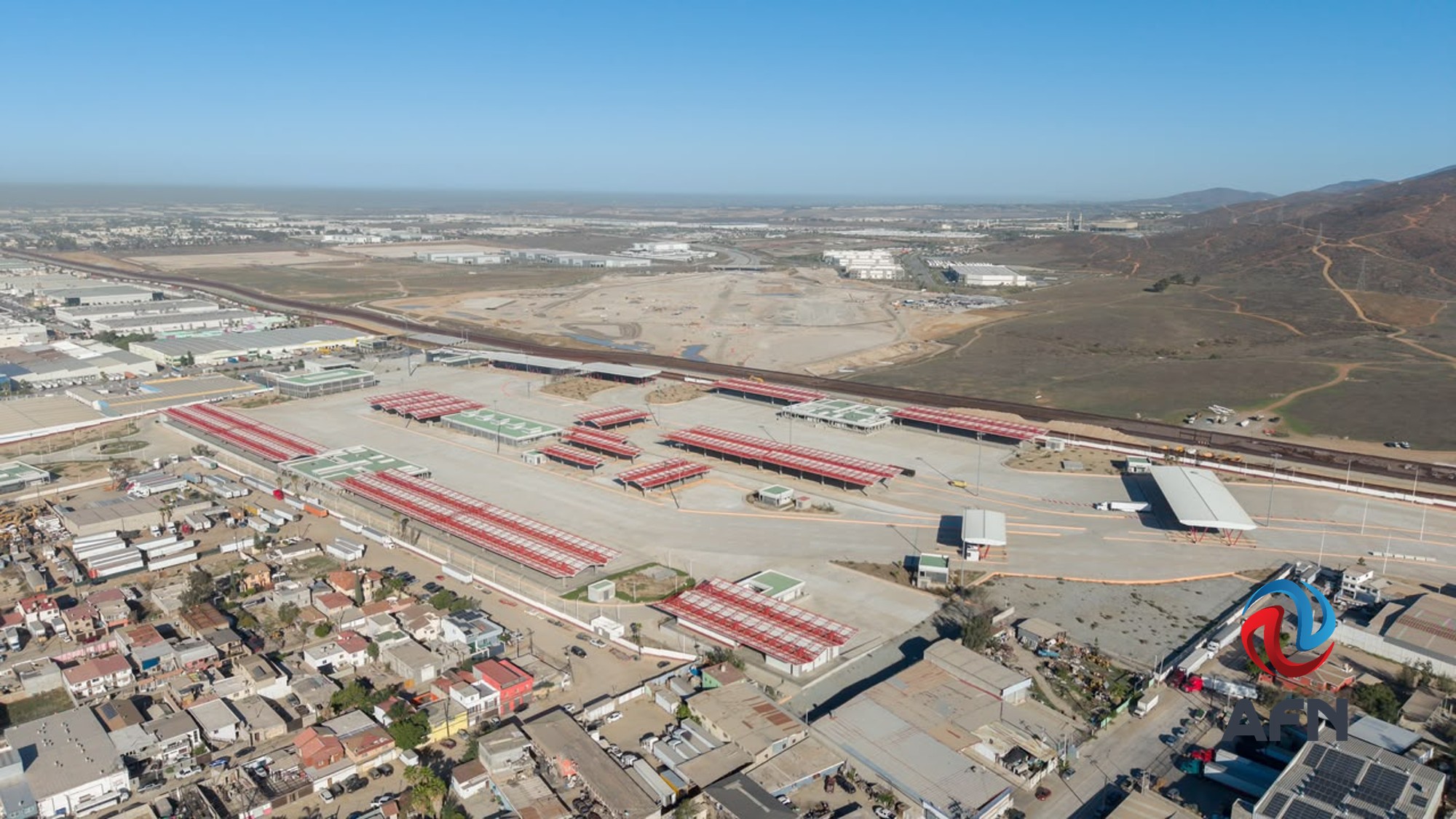 Abrió la primera fase de Otay II para camiones vacíos