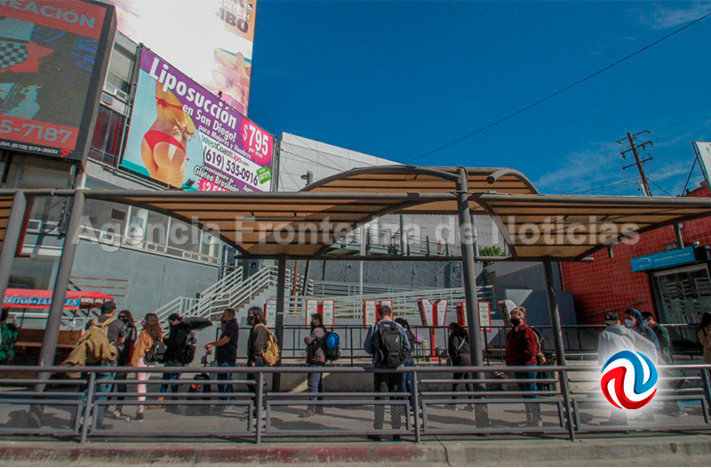 Recuperan ventas los ambulantes de la Garita de San isidro