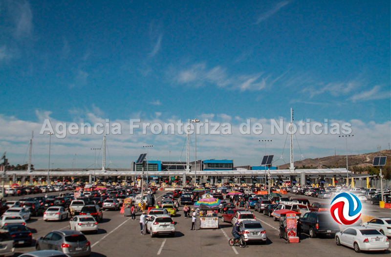 Recuperan ventas los ambulantes de la Garita de San isidro