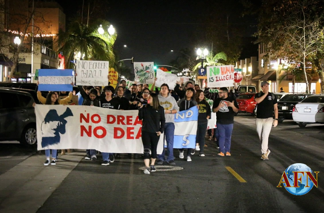 Vienen dos marchas a Tijuana