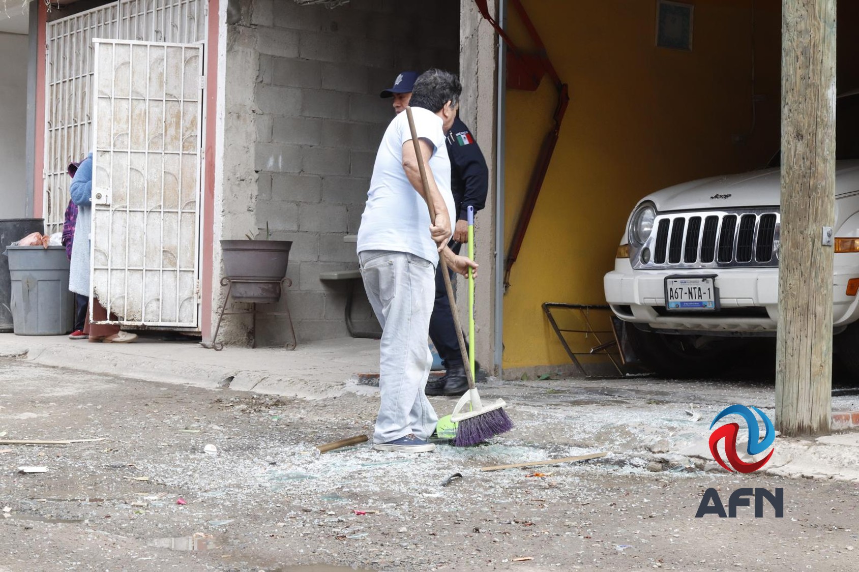 Explosión en una vivienda de Villas del Sol deja dos mujeres heridas