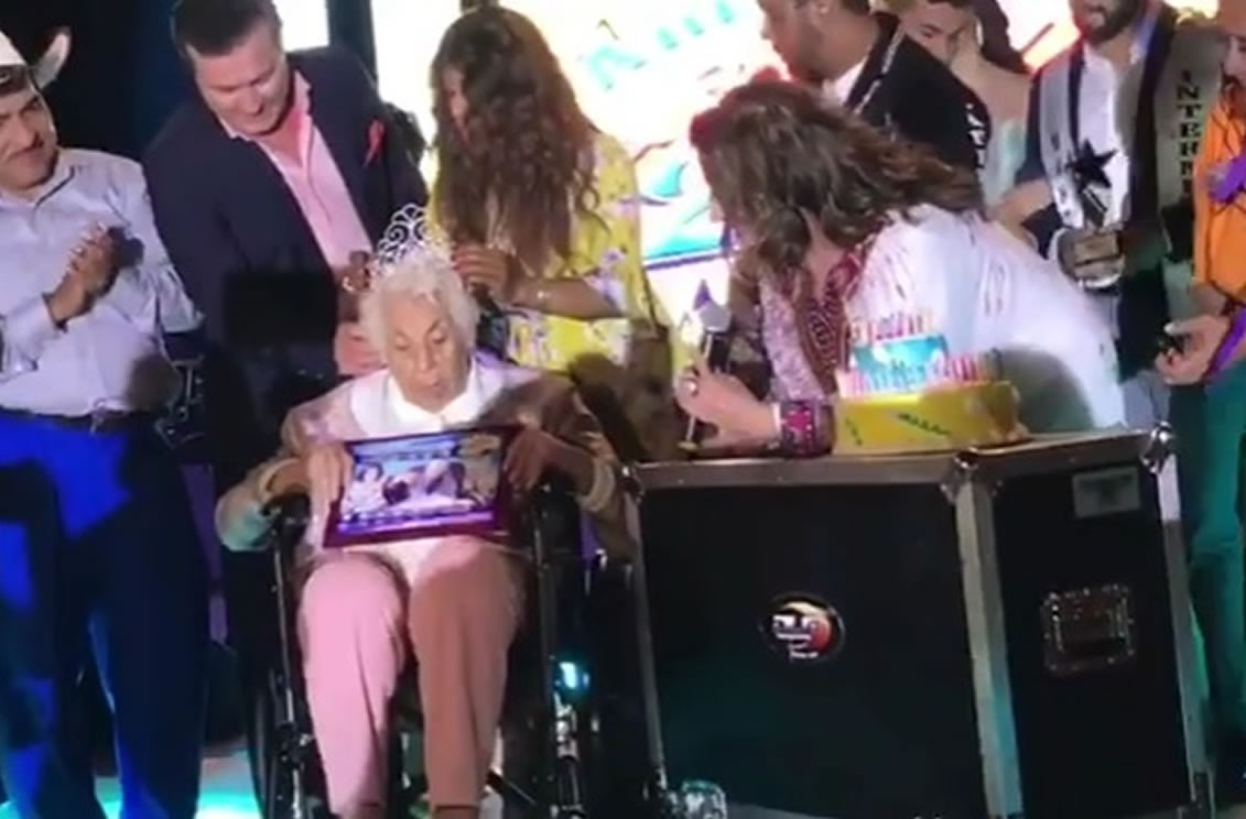 Honran a Abuela de Thalía  por sus 100 años