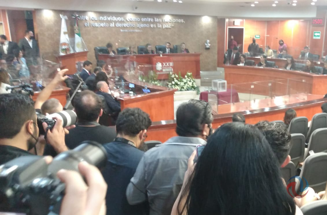 Instalan la 24 Legislatura del Estado de Baja California