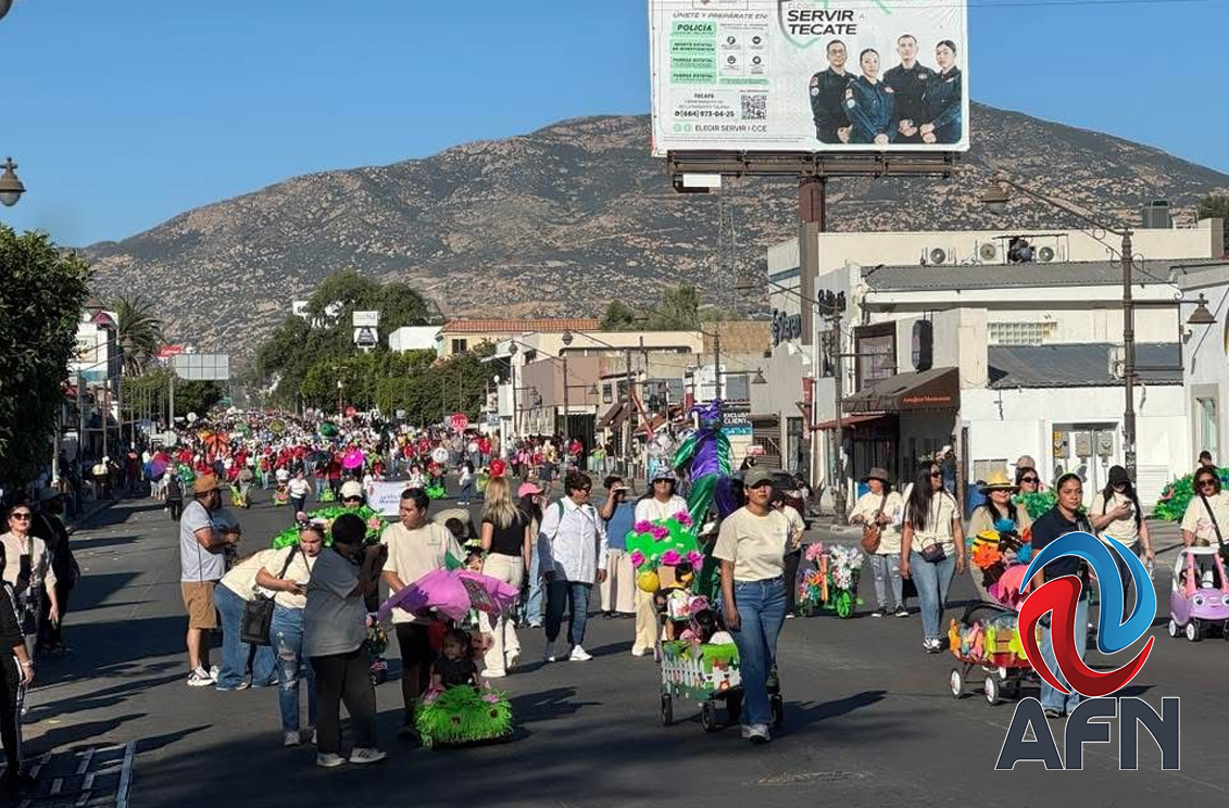 Más de mil niños participaron en desfile de La Primavera en Tecate