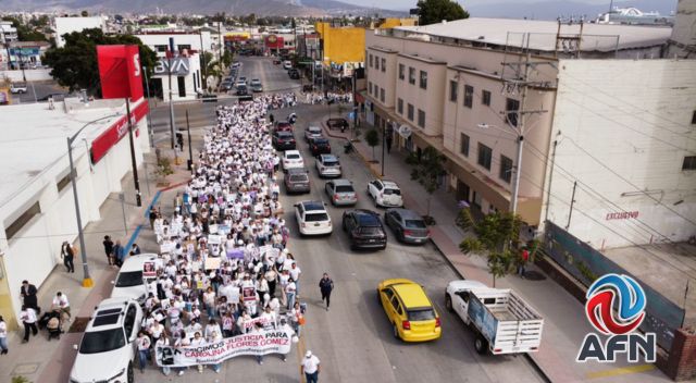 Exigen justicia por el crimen de Carolina Flores, ex reina de belleza