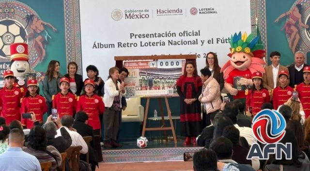 Presentación oficial Álbum Retro Lotería Nacional y el Futbol
