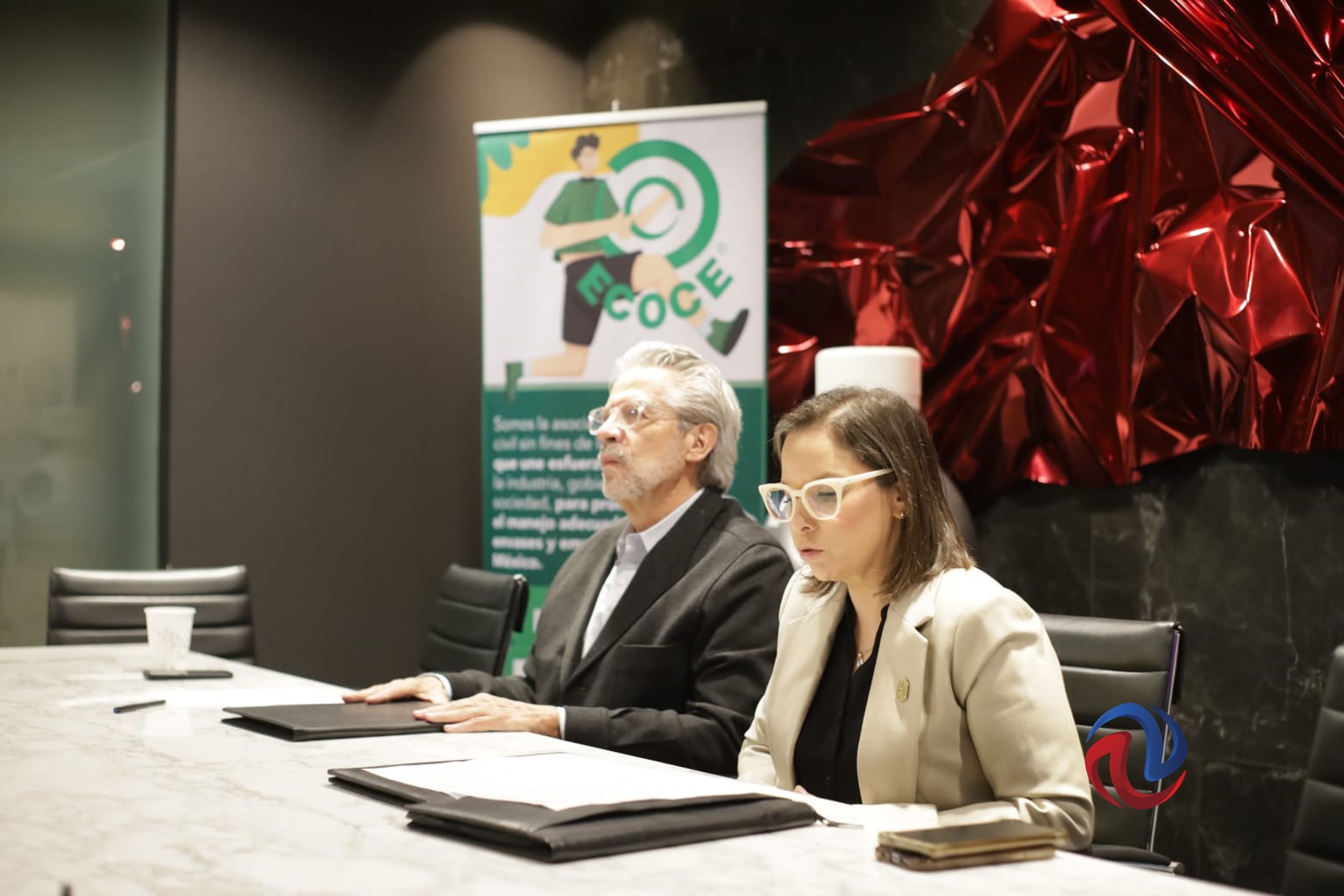Secretaría de Medio Ambiente y ECOCE firman convenio de colaboración