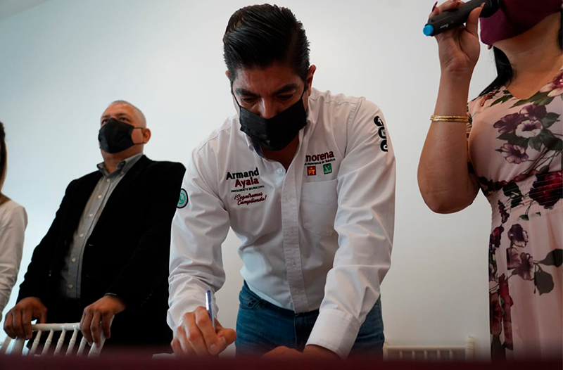 Ayala Robles se comprometió ante abogadas a agilizar trámites