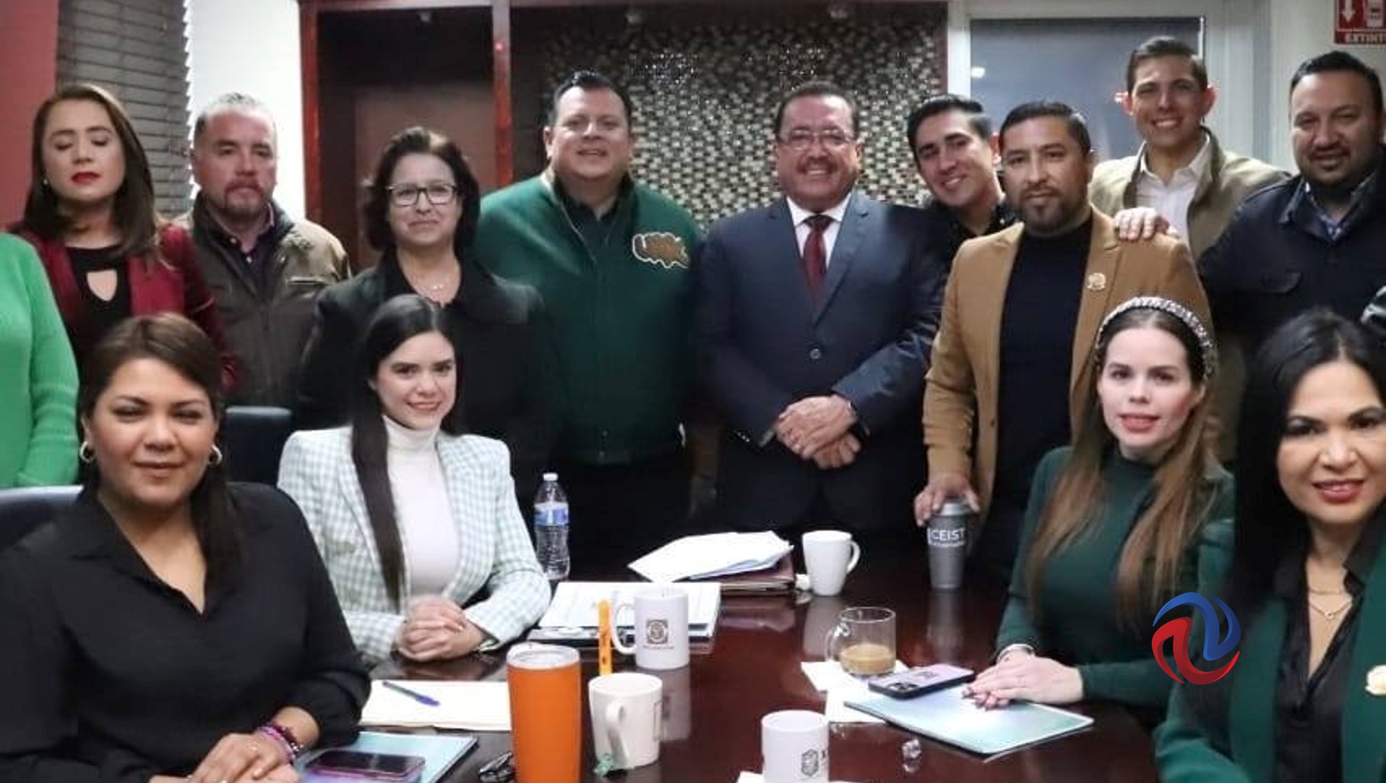 Acudió el rector de la UABC a un diálogo circular con integrantes de la ...