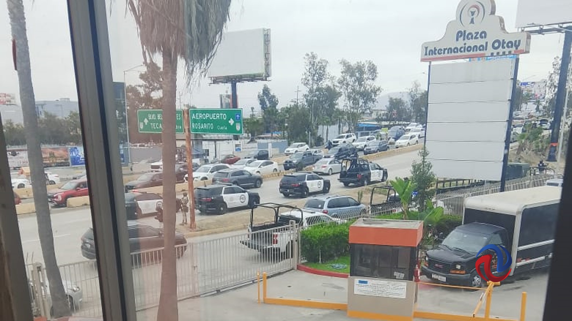 Operativo de autoridades federales en garita de Otay inhibe a ...